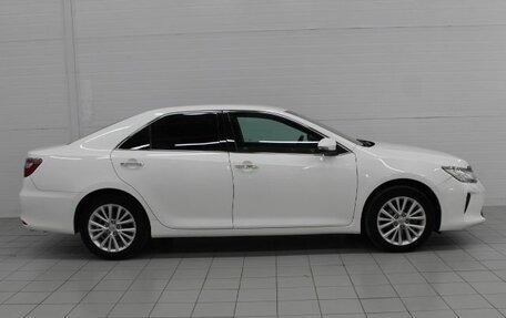Toyota Camry, 2016 год, 1 999 000 рублей, 4 фотография
