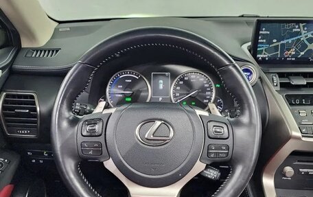 Lexus NX I, 2021 год, 3 650 000 рублей, 6 фотография