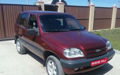 Chevrolet Niva I рестайлинг, 2003 год, 352 000 рублей, 1 фотография