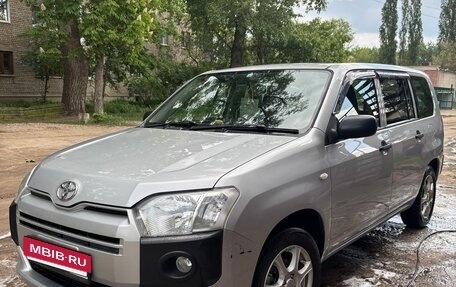 Toyota Probox I, 2018 год, 1 550 000 рублей, 2 фотография