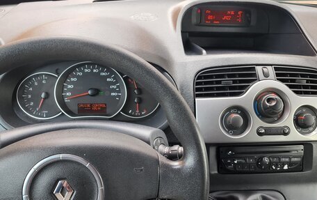 Renault Kangoo II рестайлинг, 2012 год, 699 000 рублей, 9 фотография
