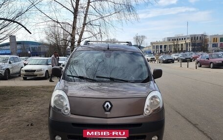 Renault Kangoo II рестайлинг, 2012 год, 699 000 рублей, 8 фотография