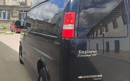 Chevrolet Express II, 2009 год, 6 300 000 рублей, 7 фотография