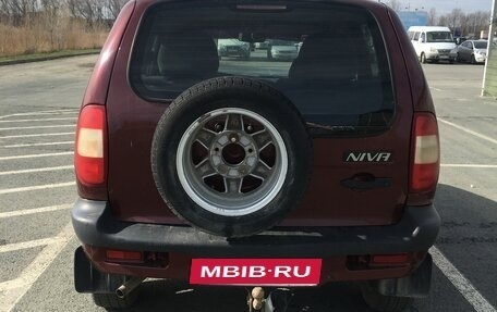 Chevrolet Niva I рестайлинг, 2003 год, 352 000 рублей, 2 фотография