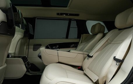 Land Rover Range Rover IV рестайлинг, 2025 год, 34 500 000 рублей, 10 фотография