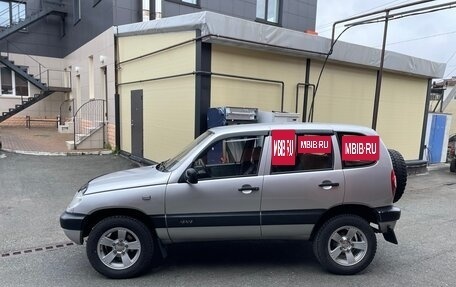 Chevrolet Niva I рестайлинг, 2004 год, 325 000 рублей, 4 фотография