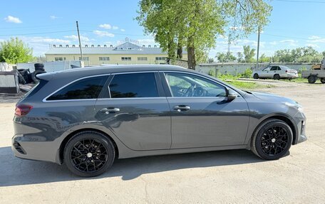 KIA cee'd III, 2020 год, 2 000 000 рублей, 3 фотография