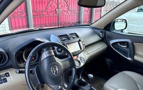 Toyota RAV4, 2011 год, 1 699 000 рублей, 9 фотография