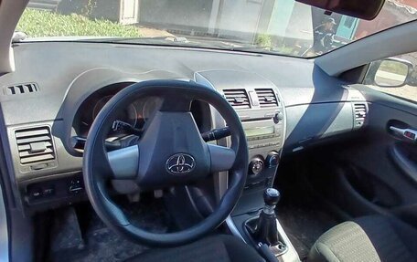 Toyota Corolla, 2010 год, 790 000 рублей, 9 фотография
