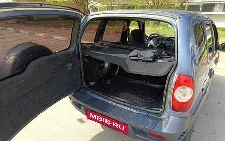 Chevrolet Niva I рестайлинг, 2009 год, 390 000 рублей, 10 фотография