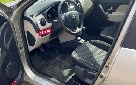 Renault Logan II, 2015 год, 800 000 рублей, 9 фотография