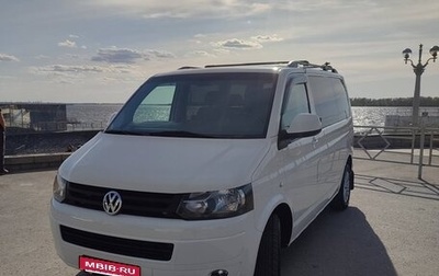 Volkswagen Caravelle T5, 2012 год, 2 350 000 рублей, 1 фотография