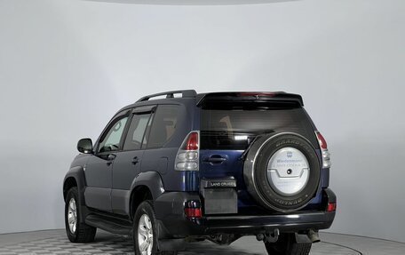 Toyota Land Cruiser Prado 120 рестайлинг, 2005 год, 1 750 000 рублей, 7 фотография