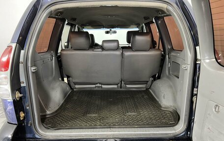 Toyota Land Cruiser Prado 120 рестайлинг, 2005 год, 1 750 000 рублей, 12 фотография