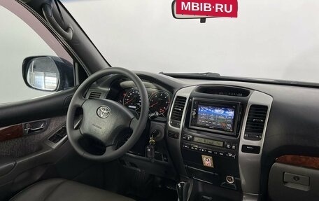 Toyota Land Cruiser Prado 120 рестайлинг, 2005 год, 1 750 000 рублей, 14 фотография