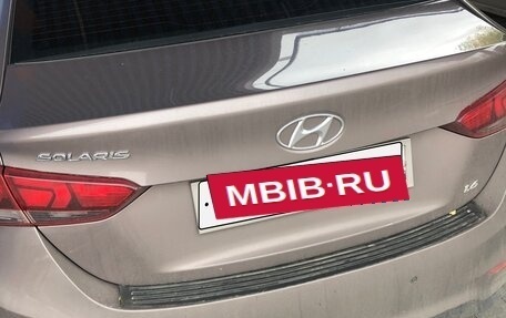 Hyundai Solaris II рестайлинг, 2017 год, 1 200 000 рублей, 5 фотография