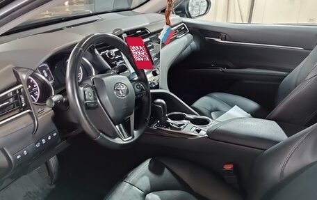 Toyota Camry, 2020 год, 3 100 000 рублей, 6 фотография