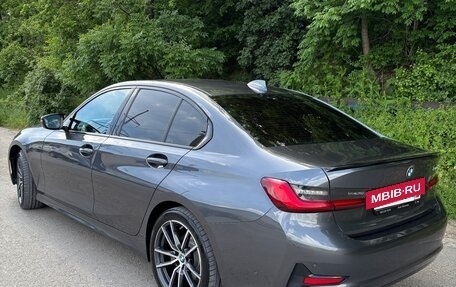 BMW 3 серия, 2020 год, 3 750 000 рублей, 3 фотография