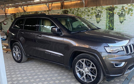 Jeep Grand Cherokee, 2021 год, 7 500 000 рублей, 18 фотография