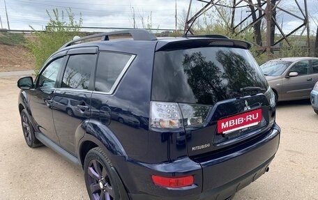 Mitsubishi Outlander III рестайлинг 3, 2011 год, 1 550 000 рублей, 7 фотография
