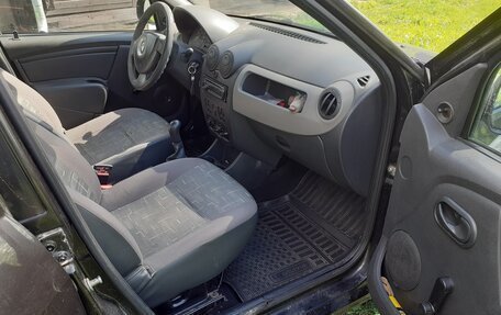 Renault Logan I, 2014 год, 330 000 рублей, 3 фотография