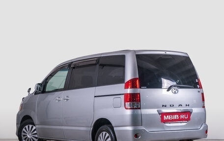 Toyota Noah III, 2006 год, 1 179 000 рублей, 6 фотография