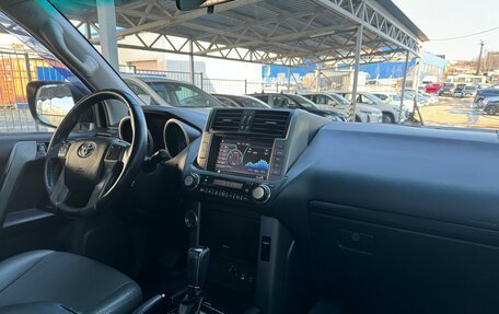 Toyota Land Cruiser Prado 150 рестайлинг 2, 2010 год, 2 750 000 рублей, 9 фотография