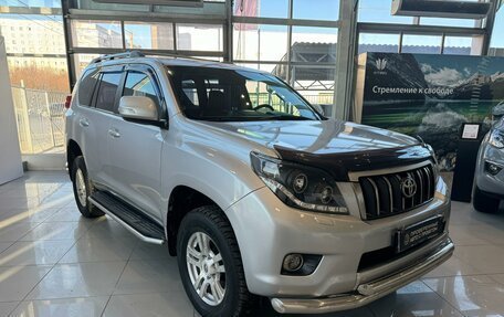 Toyota Land Cruiser Prado 150 рестайлинг 2, 2010 год, 2 750 000 рублей, 7 фотография