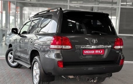 Toyota Land Cruiser 200, 2010 год, 3 199 000 рублей, 6 фотография