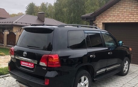 Toyota Land Cruiser 200, 2013 год, 3 850 000 рублей, 1 фотография