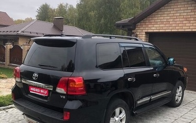 Toyota Land Cruiser 200, 2013 год, 3 850 000 рублей, 1 фотография