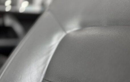 Toyota Land Cruiser 200, 2010 год, 3 199 000 рублей, 18 фотография
