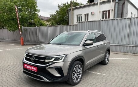 Volkswagen Taos, 2021 год, 2 685 000 рублей, 1 фотография