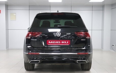 Volkswagen Tiguan II, 2020 год, 3 153 000 рублей, 4 фотография