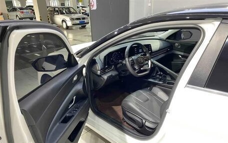 Hyundai Elantra, 2021 год, 1 348 707 рублей, 7 фотография