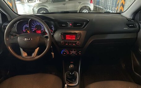 KIA Rio III рестайлинг, 2013 год, 765 000 рублей, 10 фотография
