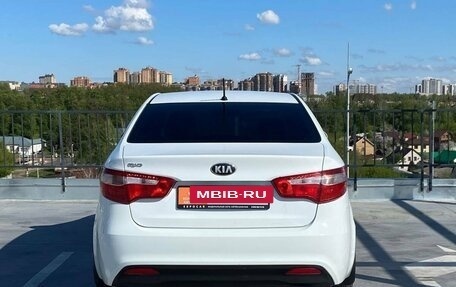 KIA Rio III рестайлинг, 2013 год, 765 000 рублей, 4 фотография