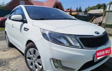 KIA Rio III рестайлинг, 2015 год, 850 000 рублей, 2 фотография