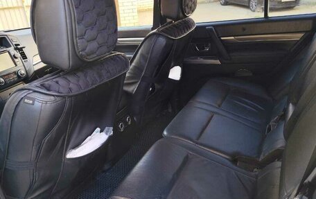 Mitsubishi Pajero IV, 2011 год, 2 449 000 рублей, 7 фотография