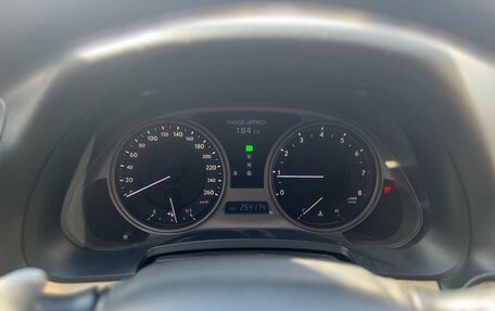 Lexus IS II рестайлинг 2, 2007 год, 1 100 000 рублей, 3 фотография