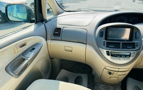 Toyota Estima III рестайлинг -2, 2003 год, 909 000 рублей, 16 фотография