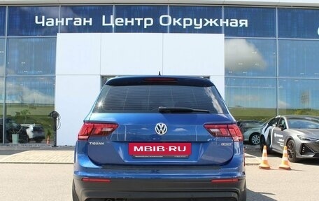 Volkswagen Tiguan II, 2020 год, 2 639 000 рублей, 5 фотография