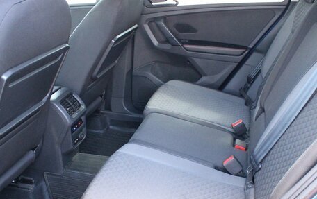 Volkswagen Tiguan II, 2020 год, 2 639 000 рублей, 9 фотография