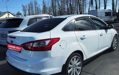 Ford Focus III, 2011 год, 900 000 рублей, 2 фотография