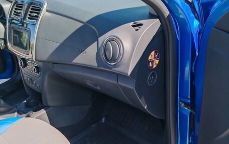 Renault Logan II, 2020 год, 1 250 000 рублей, 13 фотография
