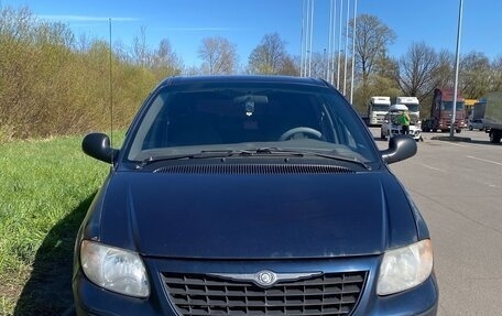 Chrysler Voyager IV, 2001 год, 330 000 рублей, 18 фотография