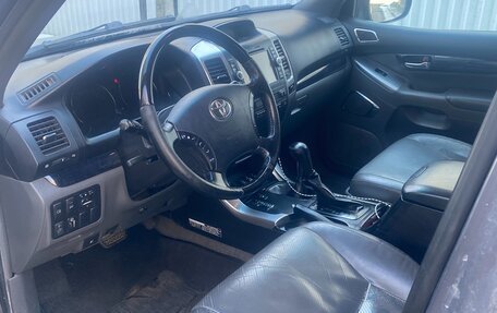 Toyota Land Cruiser Prado 120 рестайлинг, 2008 год, 2 100 000 рублей, 5 фотография