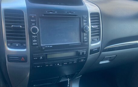 Toyota Land Cruiser Prado 120 рестайлинг, 2008 год, 2 100 000 рублей, 6 фотография