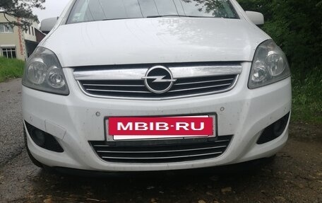 Opel Zafira B, 2012 год, 1 350 000 рублей, 18 фотография