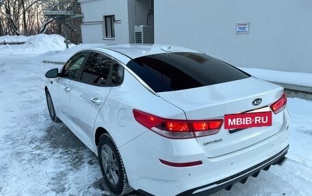KIA Optima IV, 2018 год, 1 890 000 рублей, 6 фотография